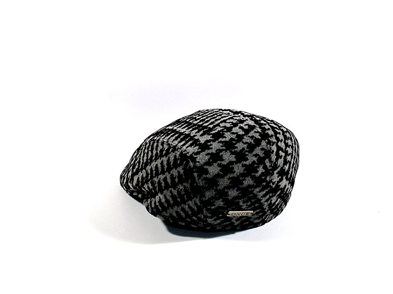 Particolare cappello 1