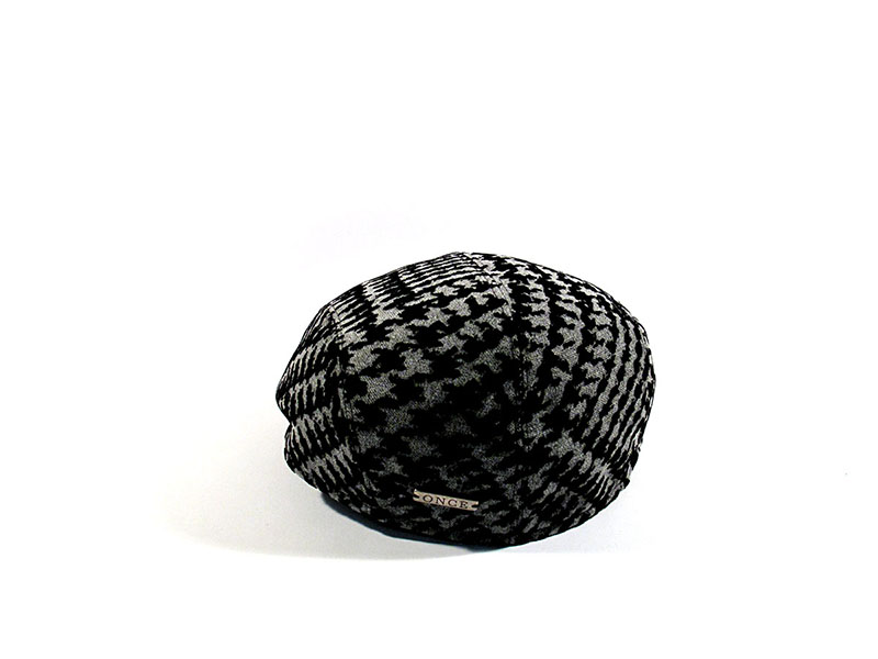 Particolare cappello 1