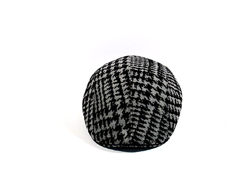 Particolare cappello 1