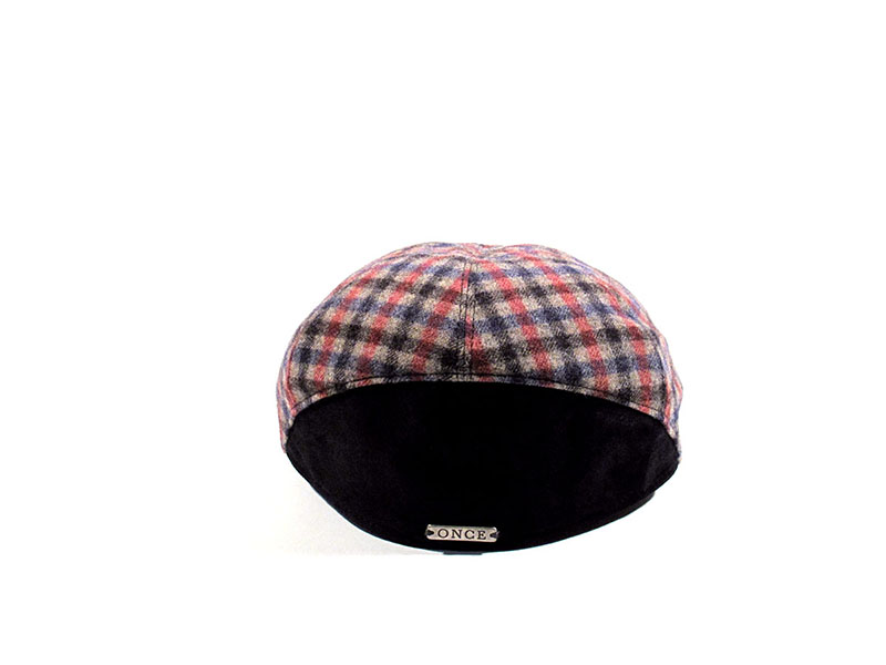 Particolare cappello 1
