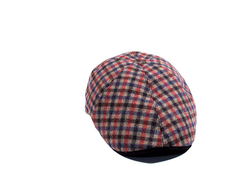 Particolare cappello 1