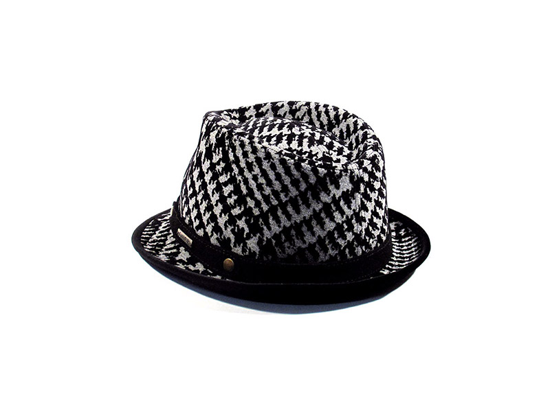Particolare cappello 1