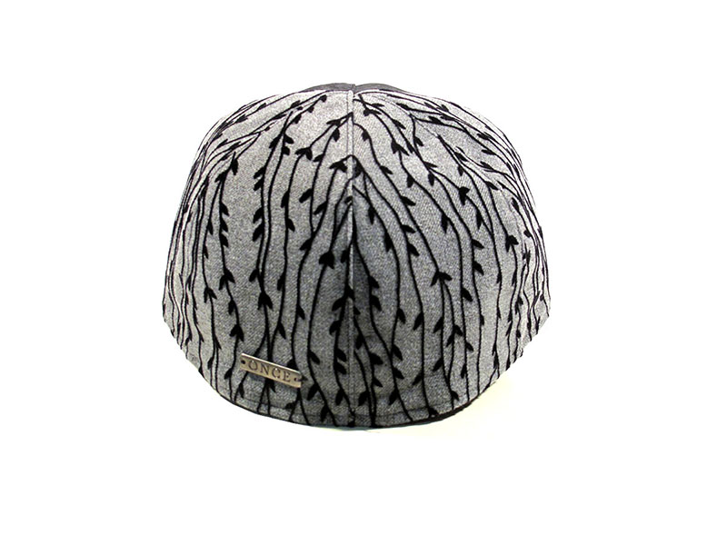 Particolare cappello 1
