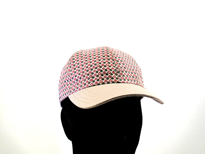 Particolare cappello