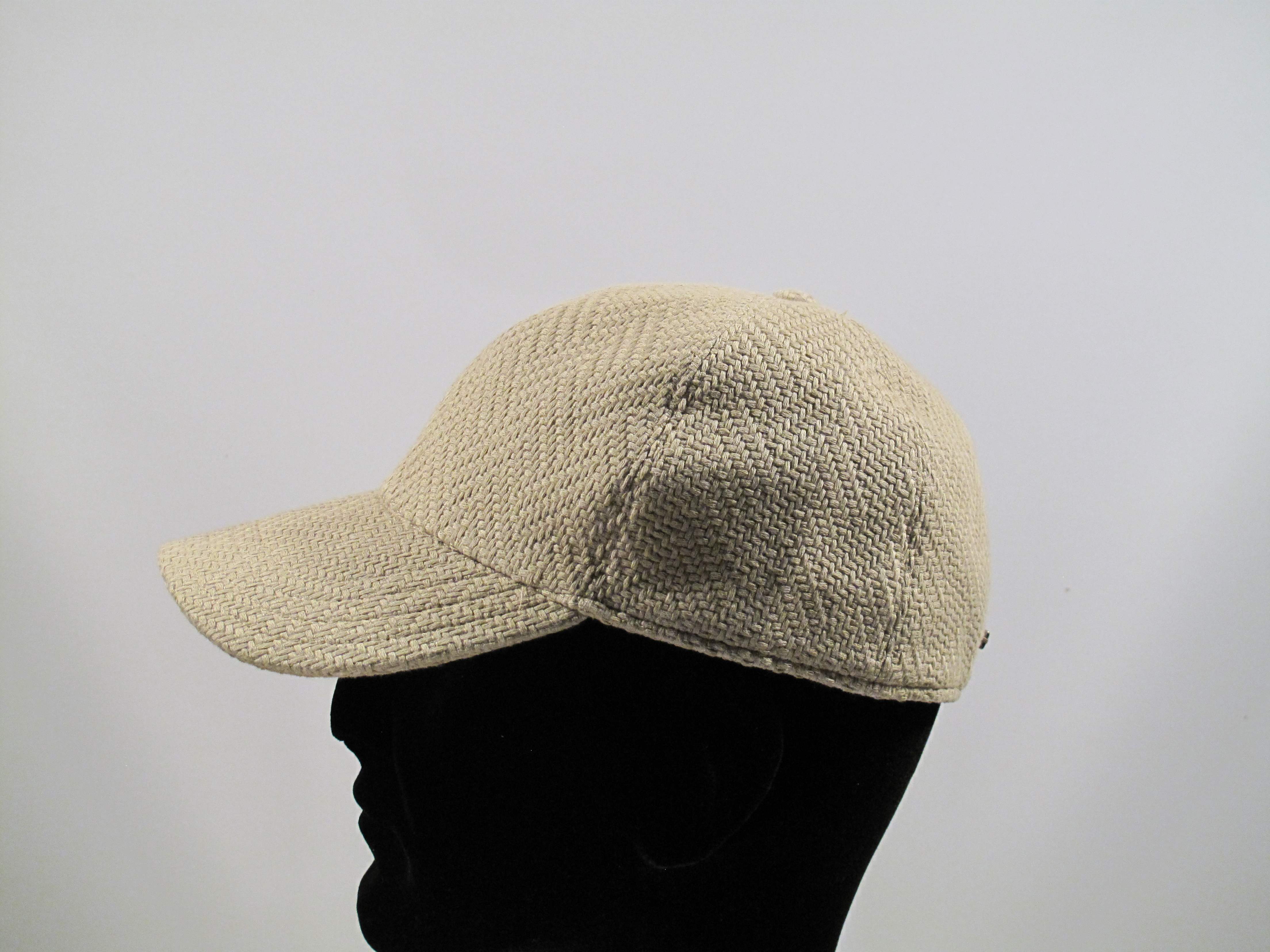 Particolare cappello