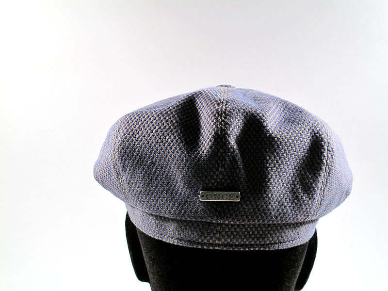 Particolare cappello
