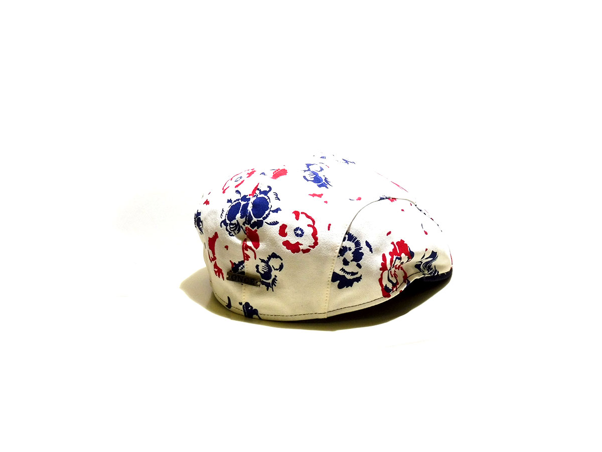 Particolare cappello