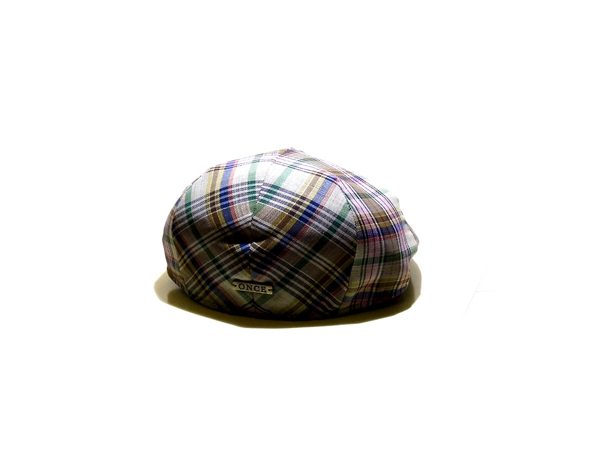 Particolare cappello