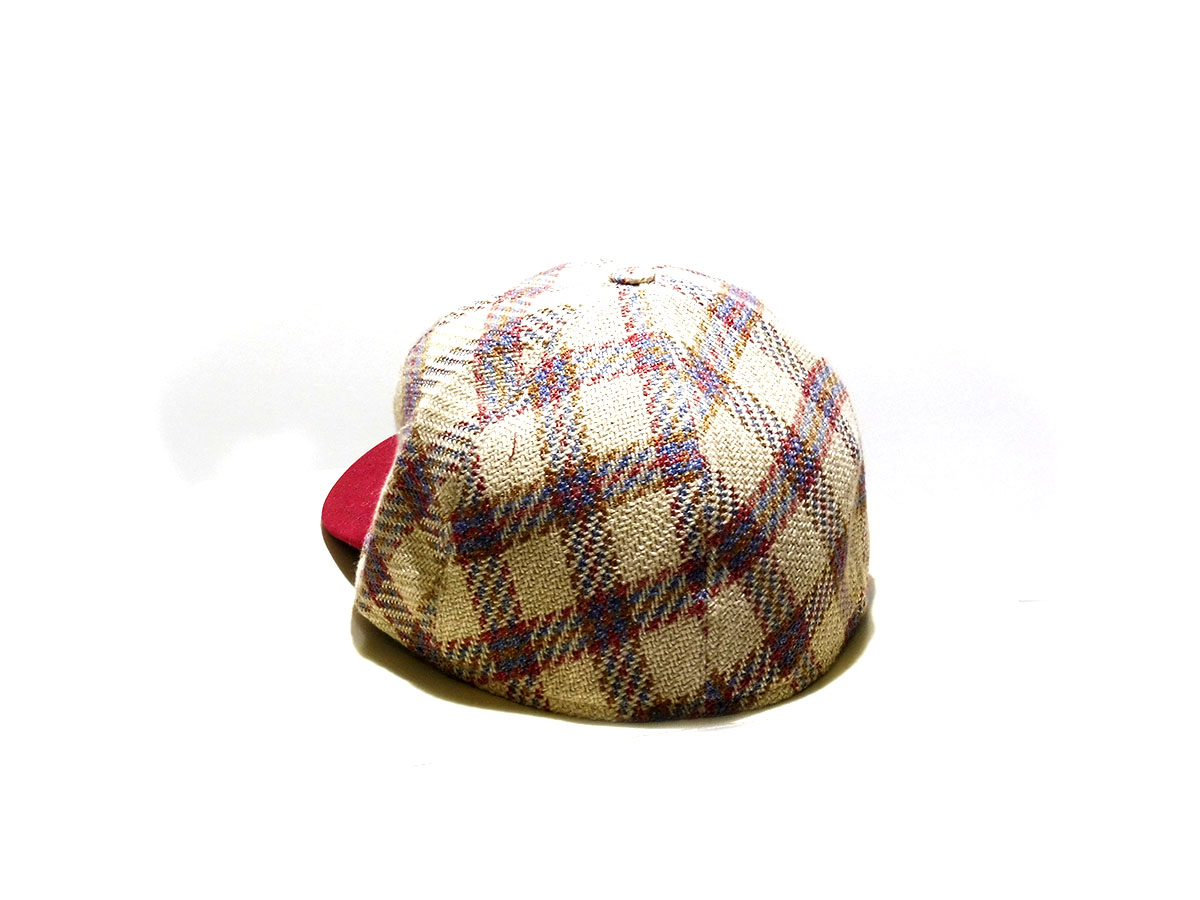 Hat particular