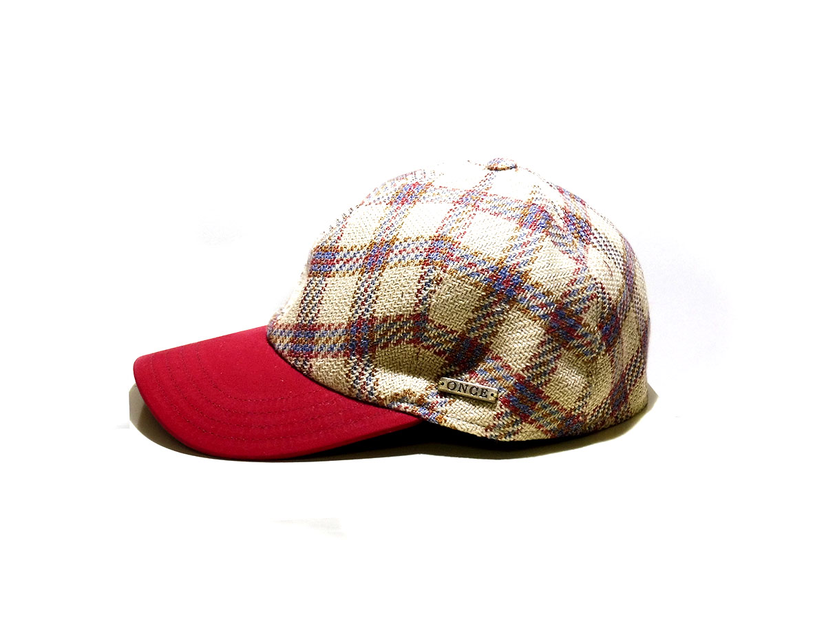 Hat particular