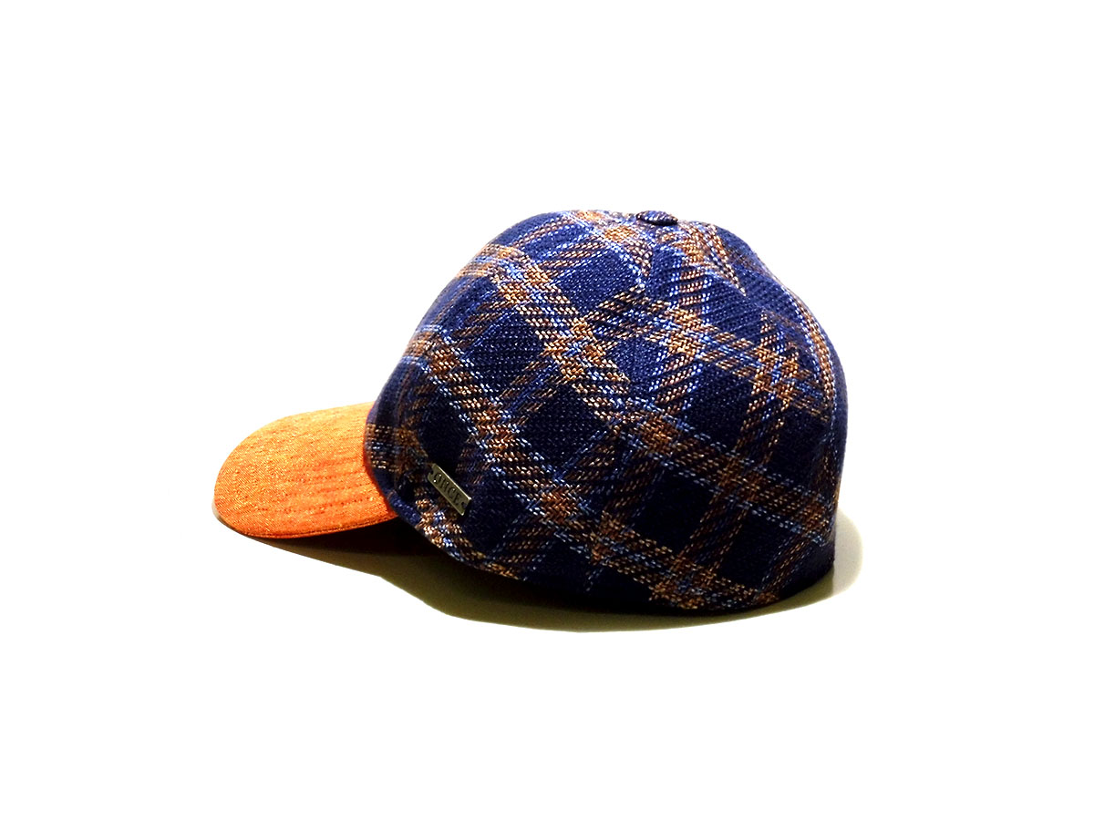 Particolare cappello