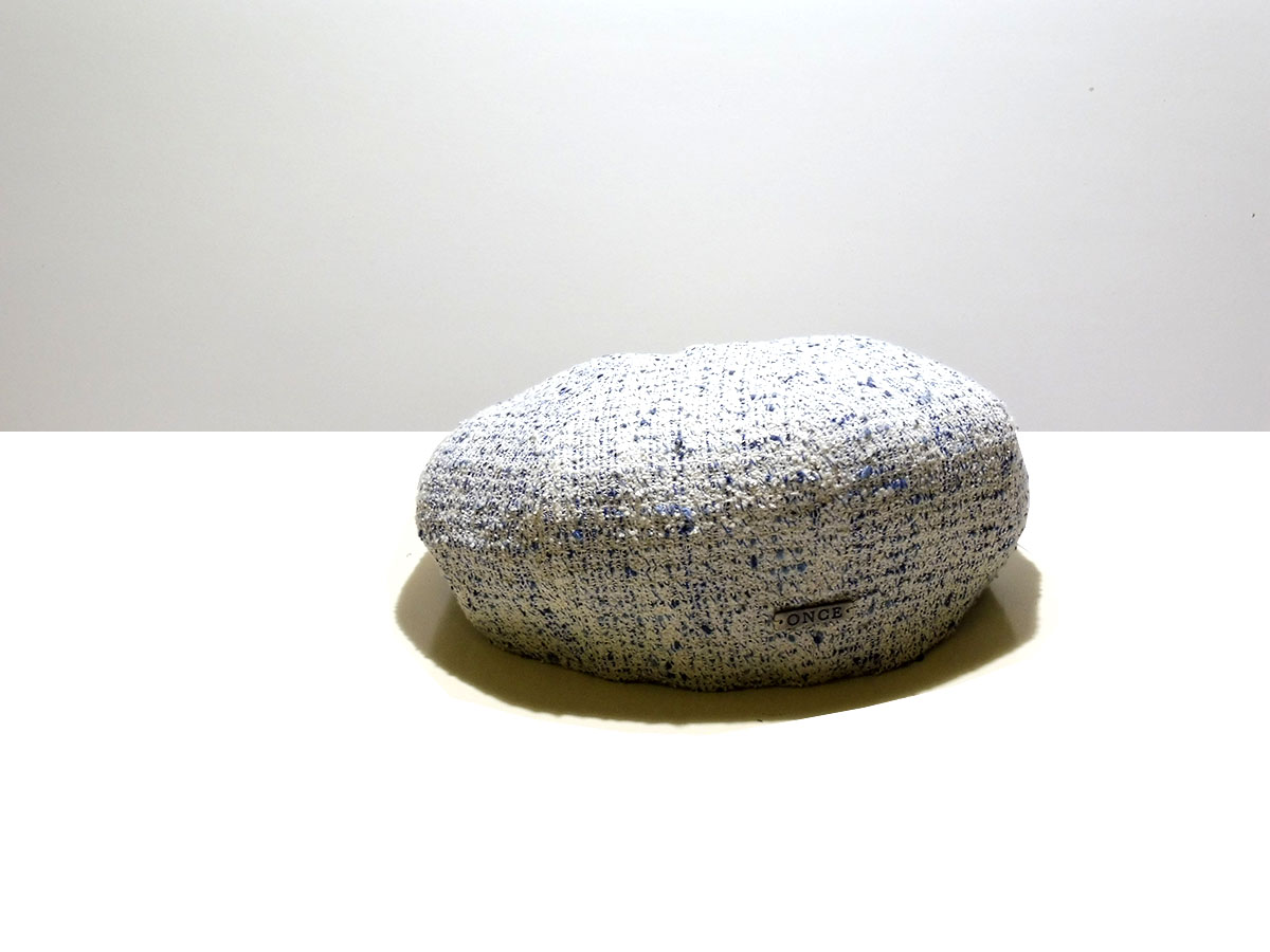 Hat particular