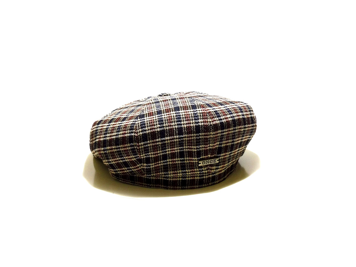 Particolare cappello