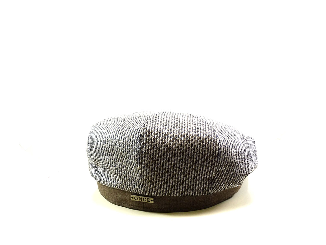 Hat particular