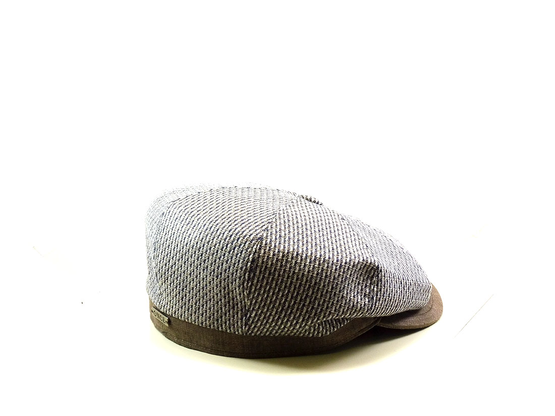 Hat particular