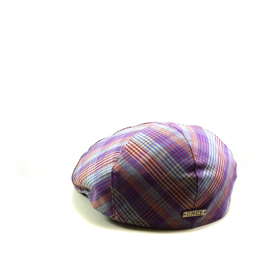 Hat particular