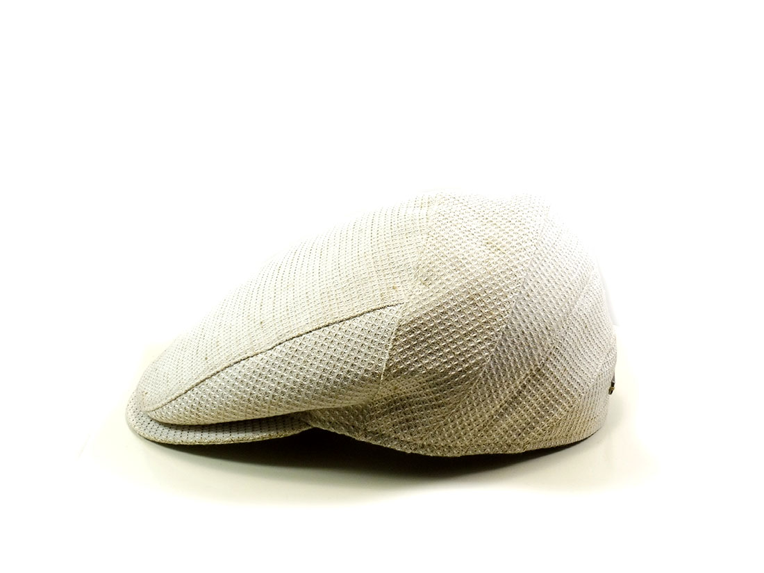 Hat particular