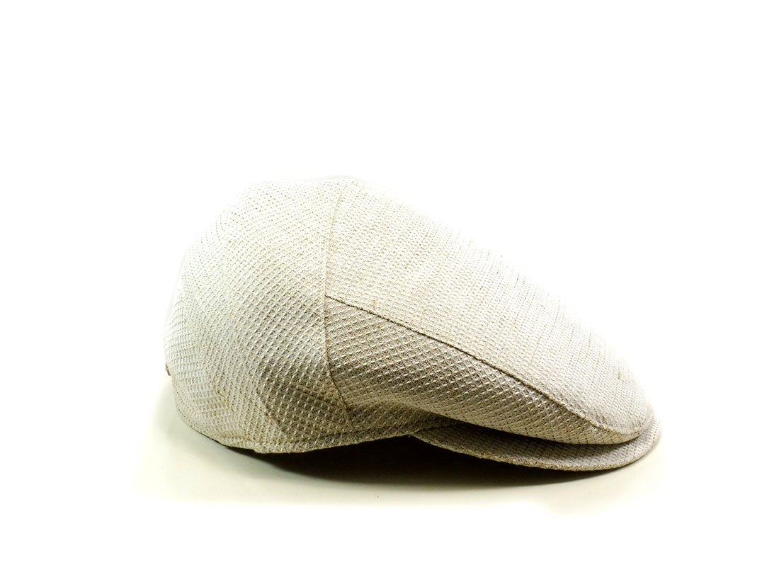 Hat particular