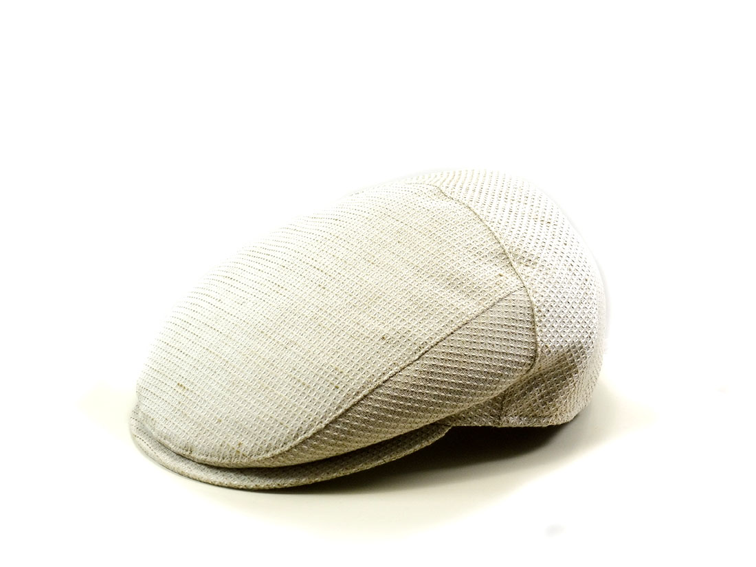 Hat particular