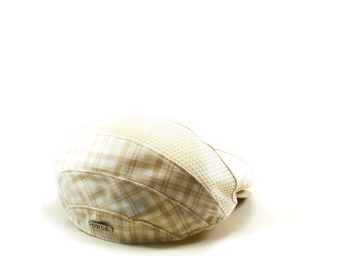 Particolare cappello