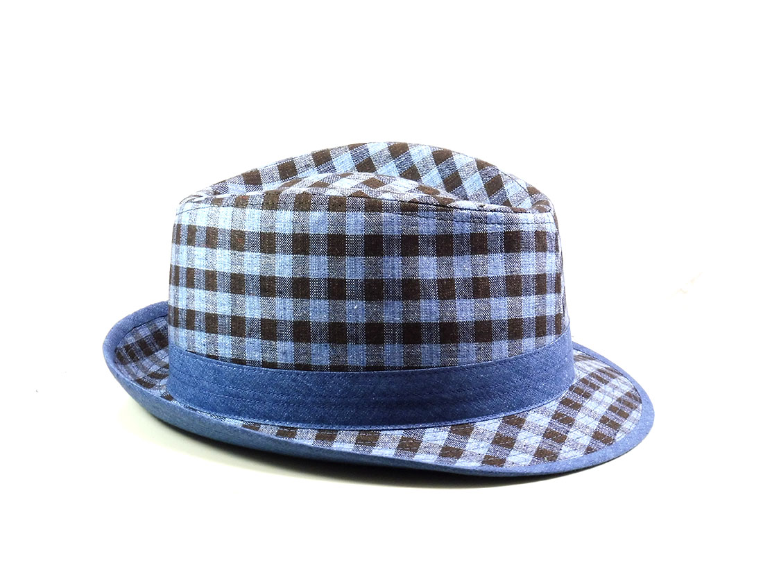 Hat particular