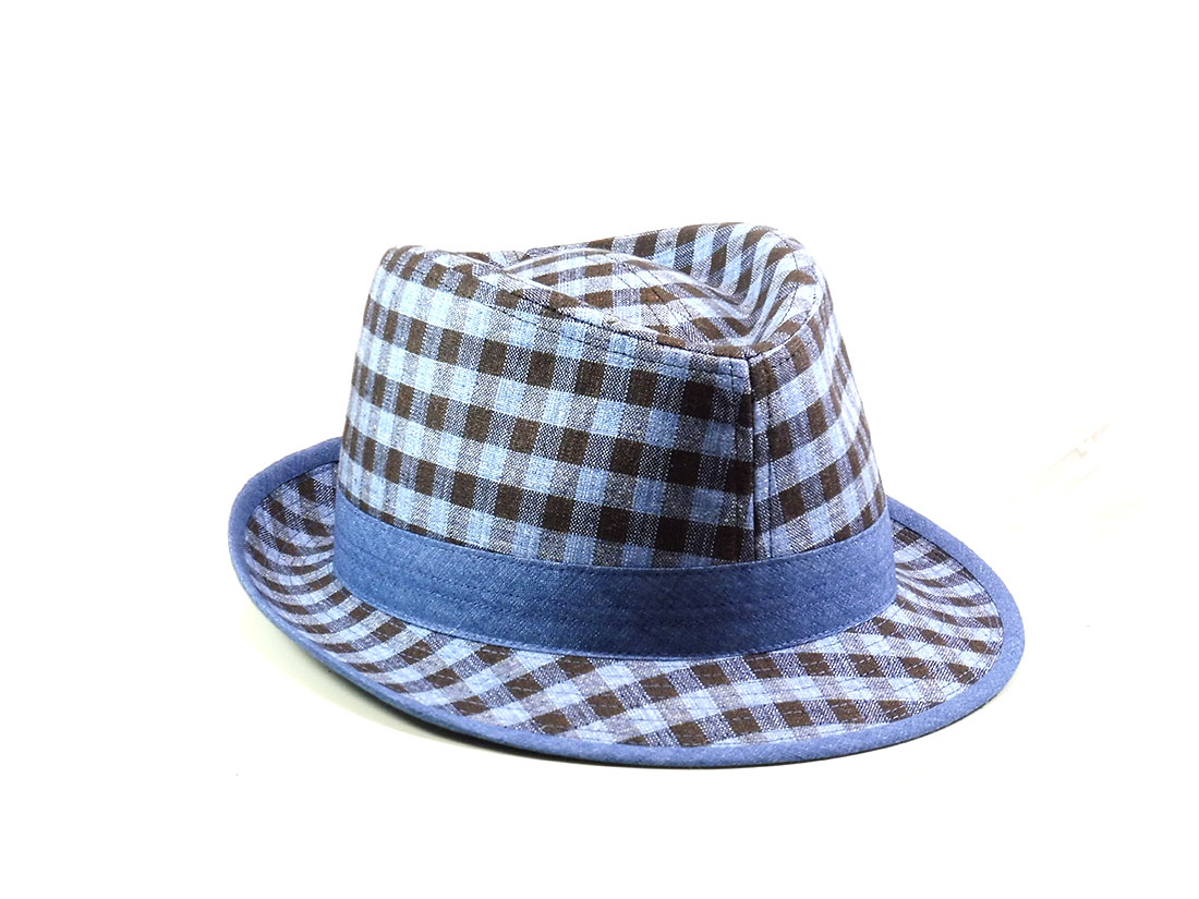 Hat particular