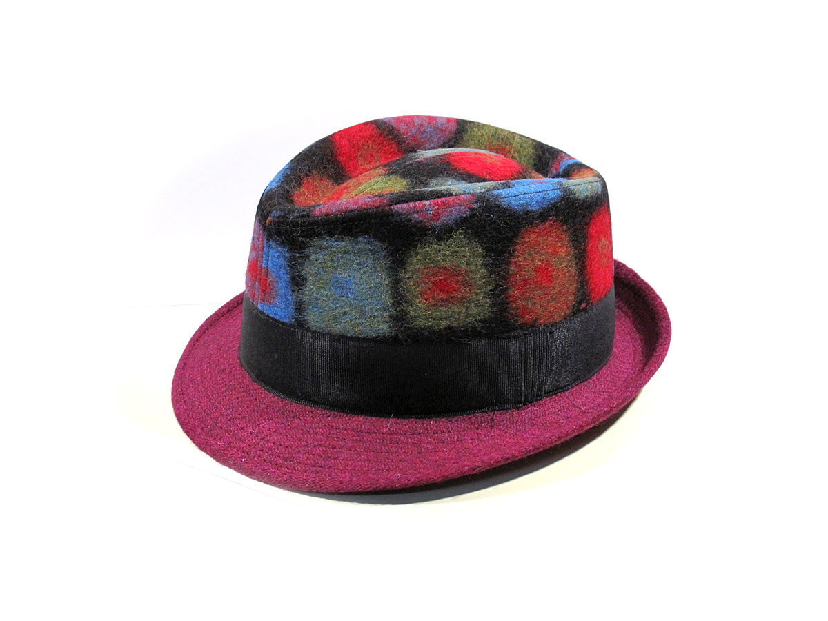 Particolare cappello