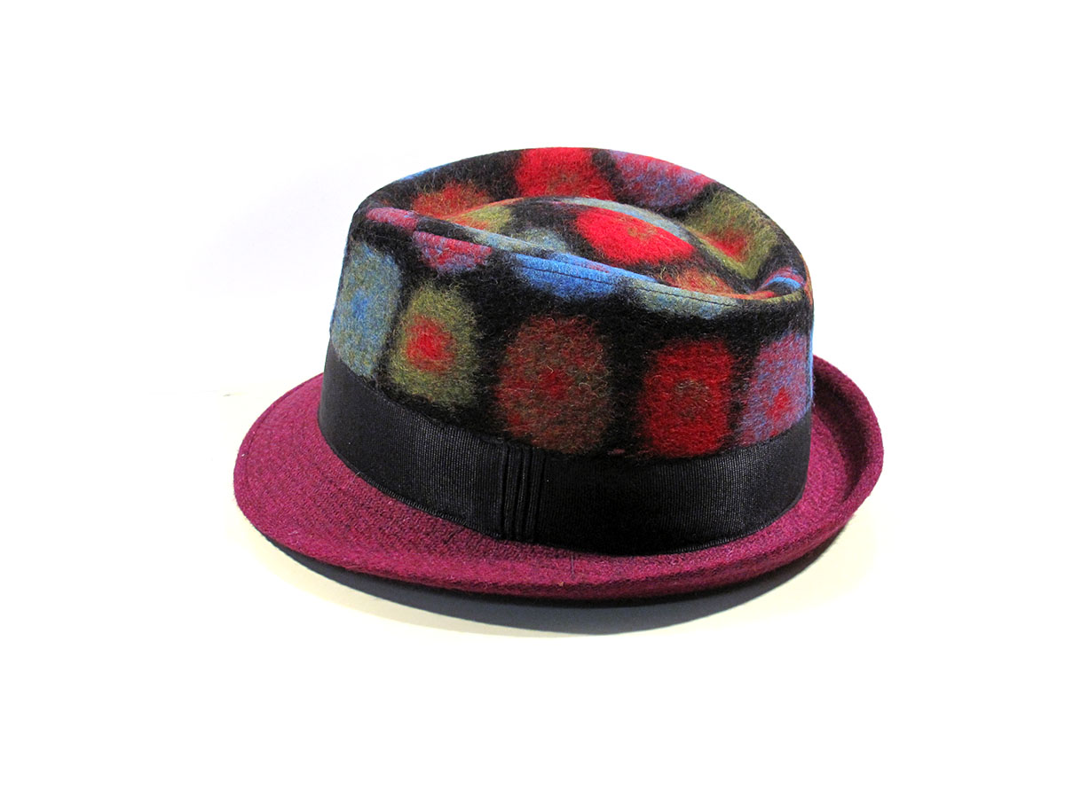 Particolare cappello