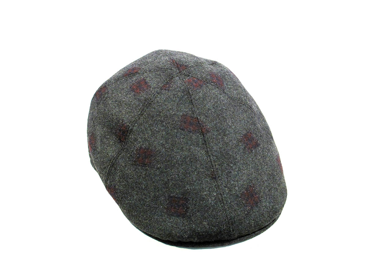 Particolare cappello