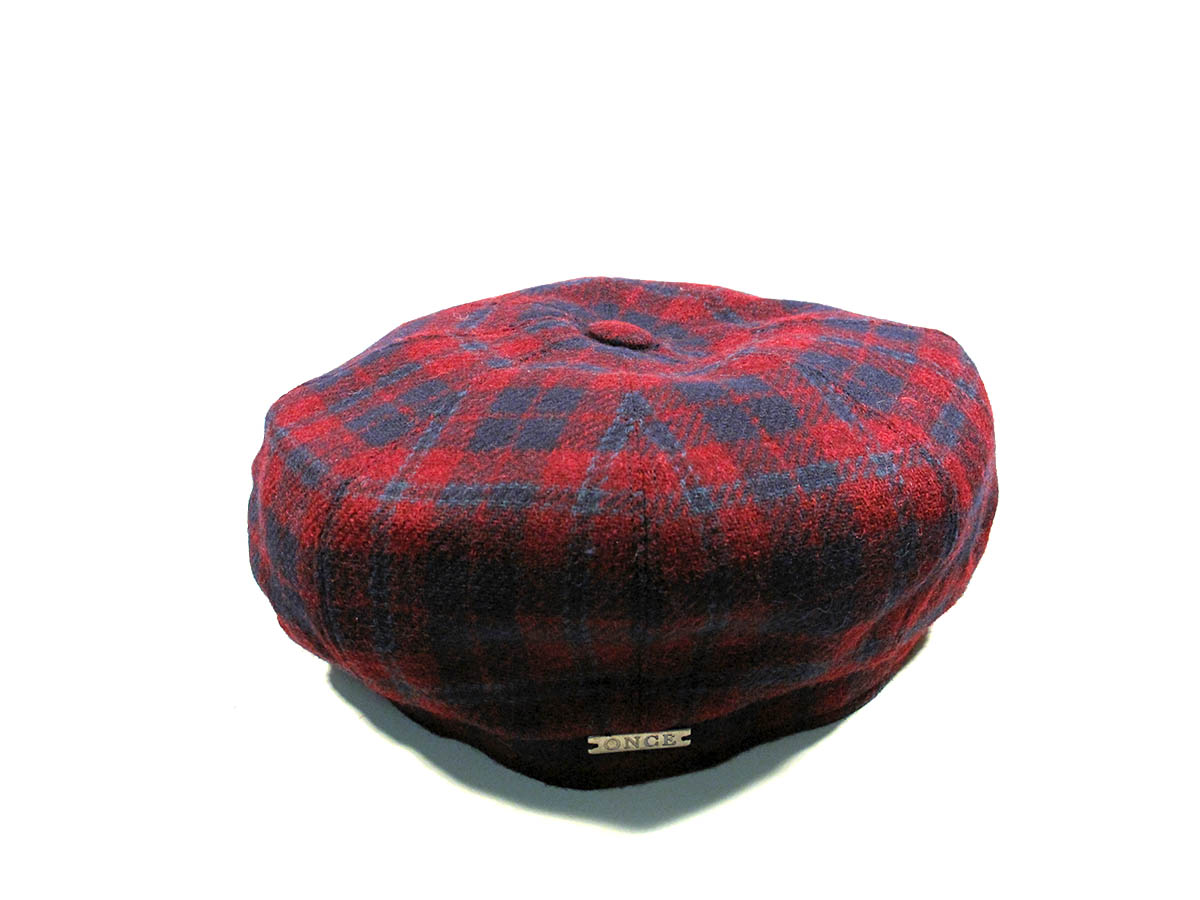 Hat particular