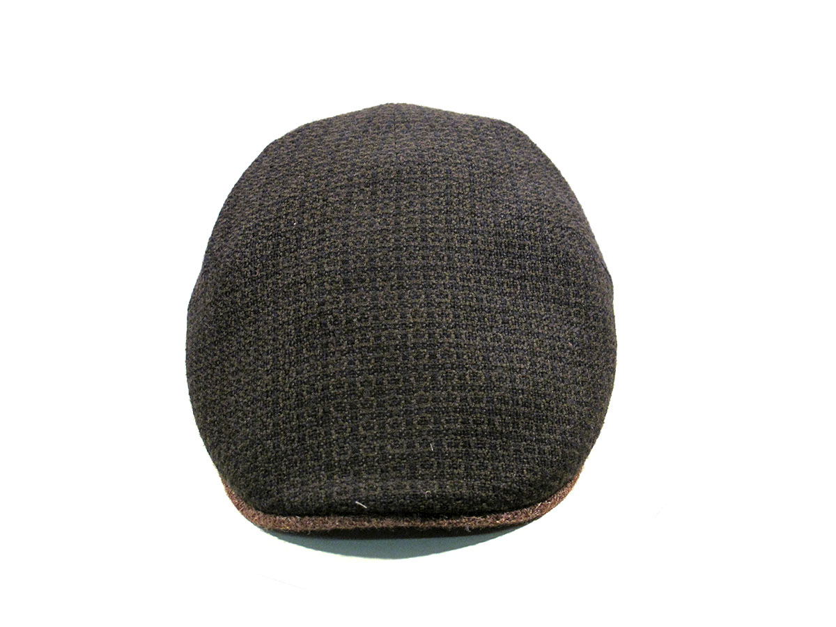 Hat particular