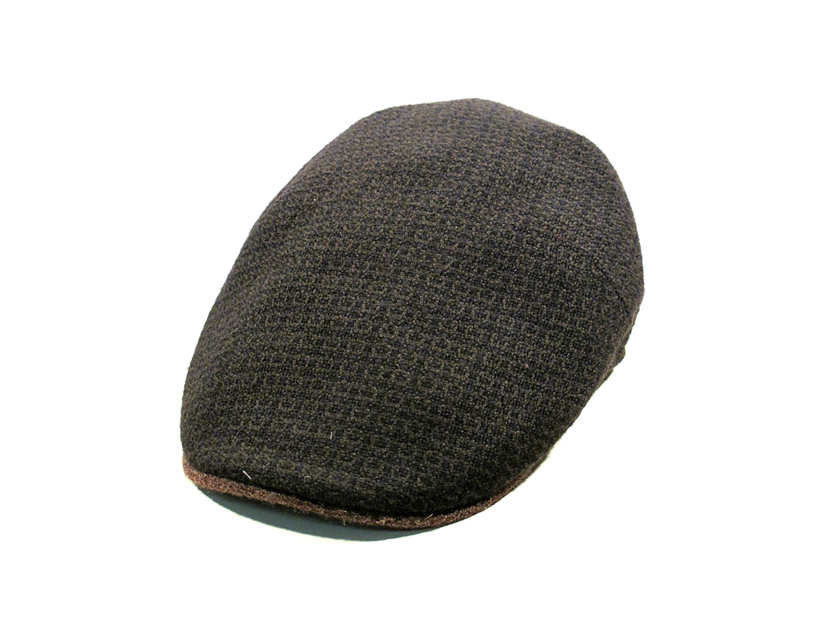 Hat particular