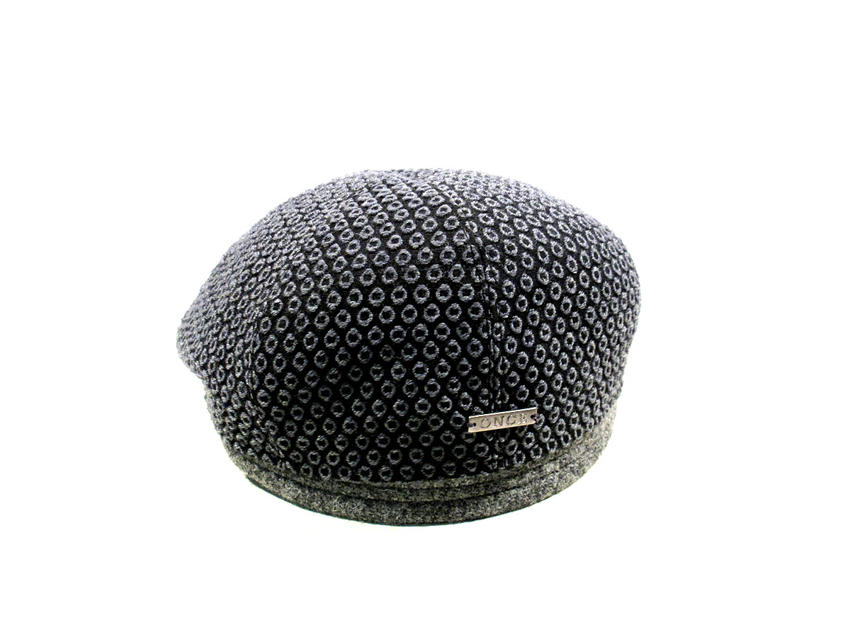 Particolare cappello