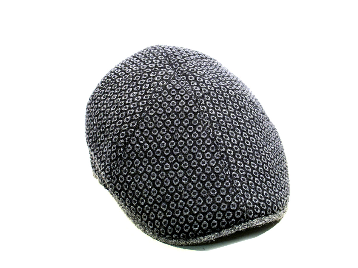 Particolare cappello