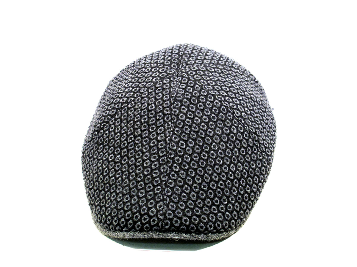 Particolare cappello