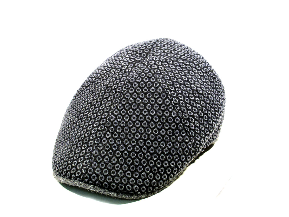 Particolare cappello
