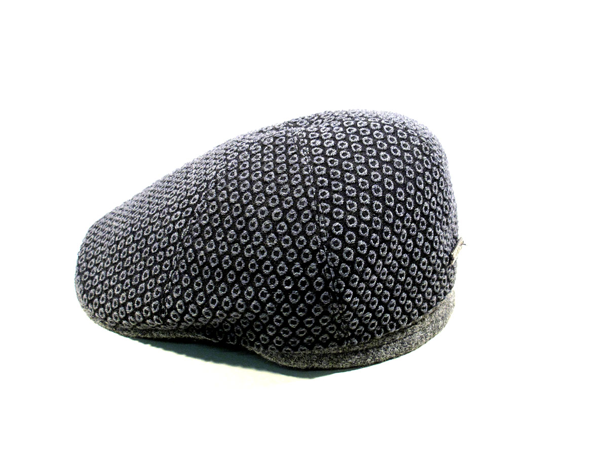 Particolare cappello
