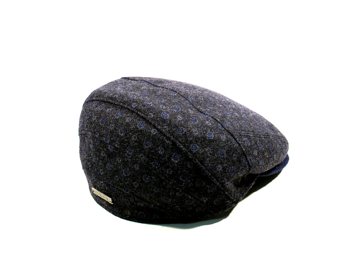 Hat particular