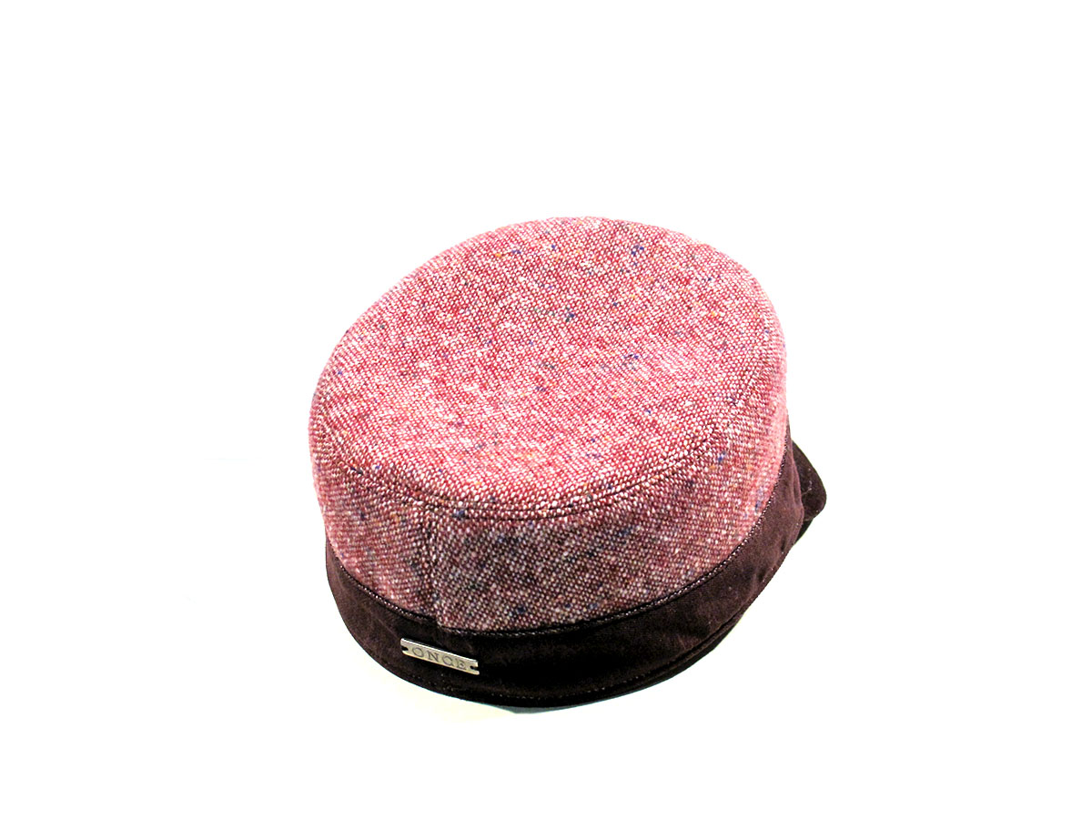Particolare cappello
