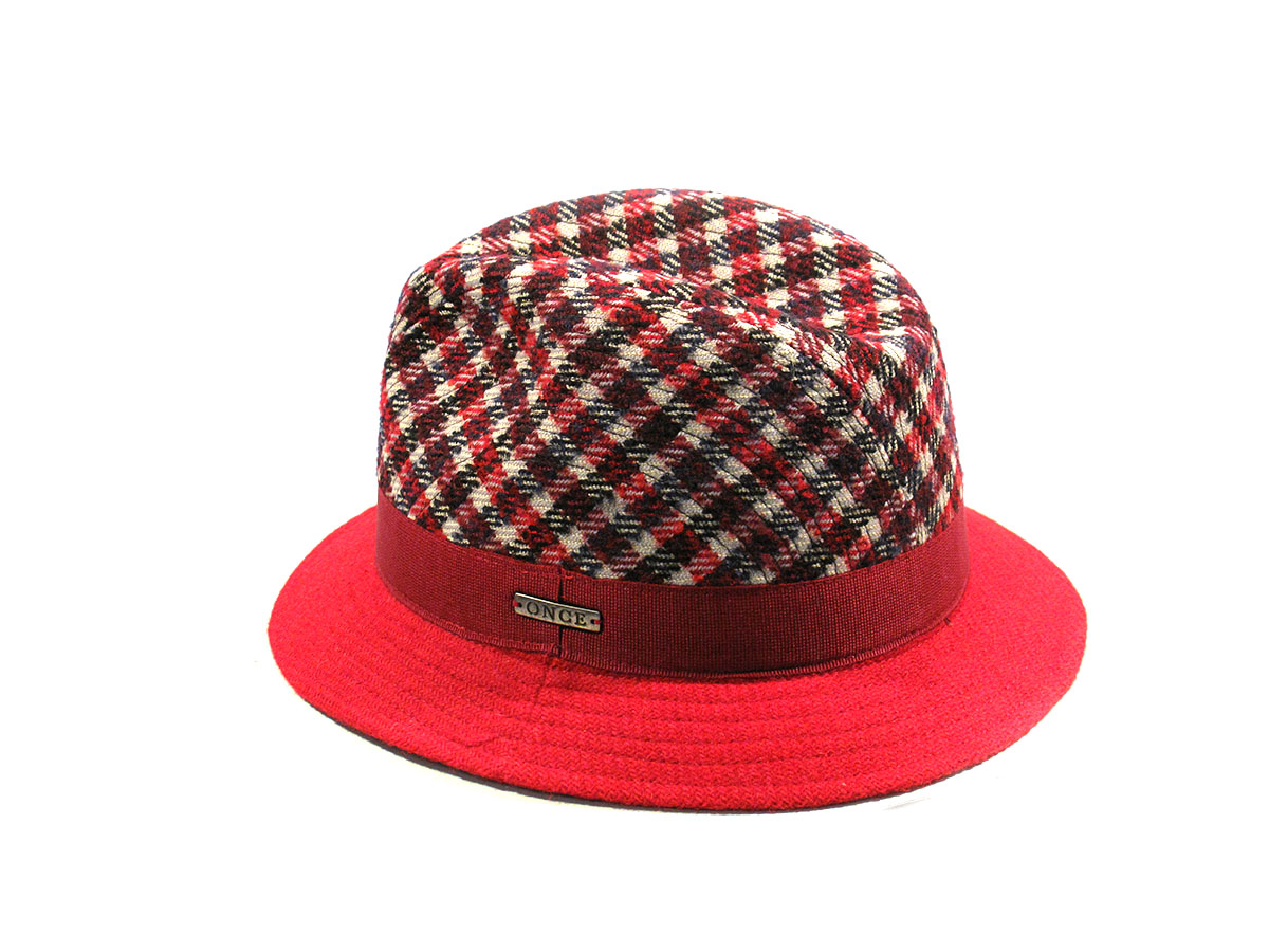 Particolare cappello
