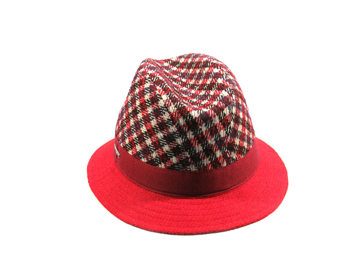 Particolare cappello