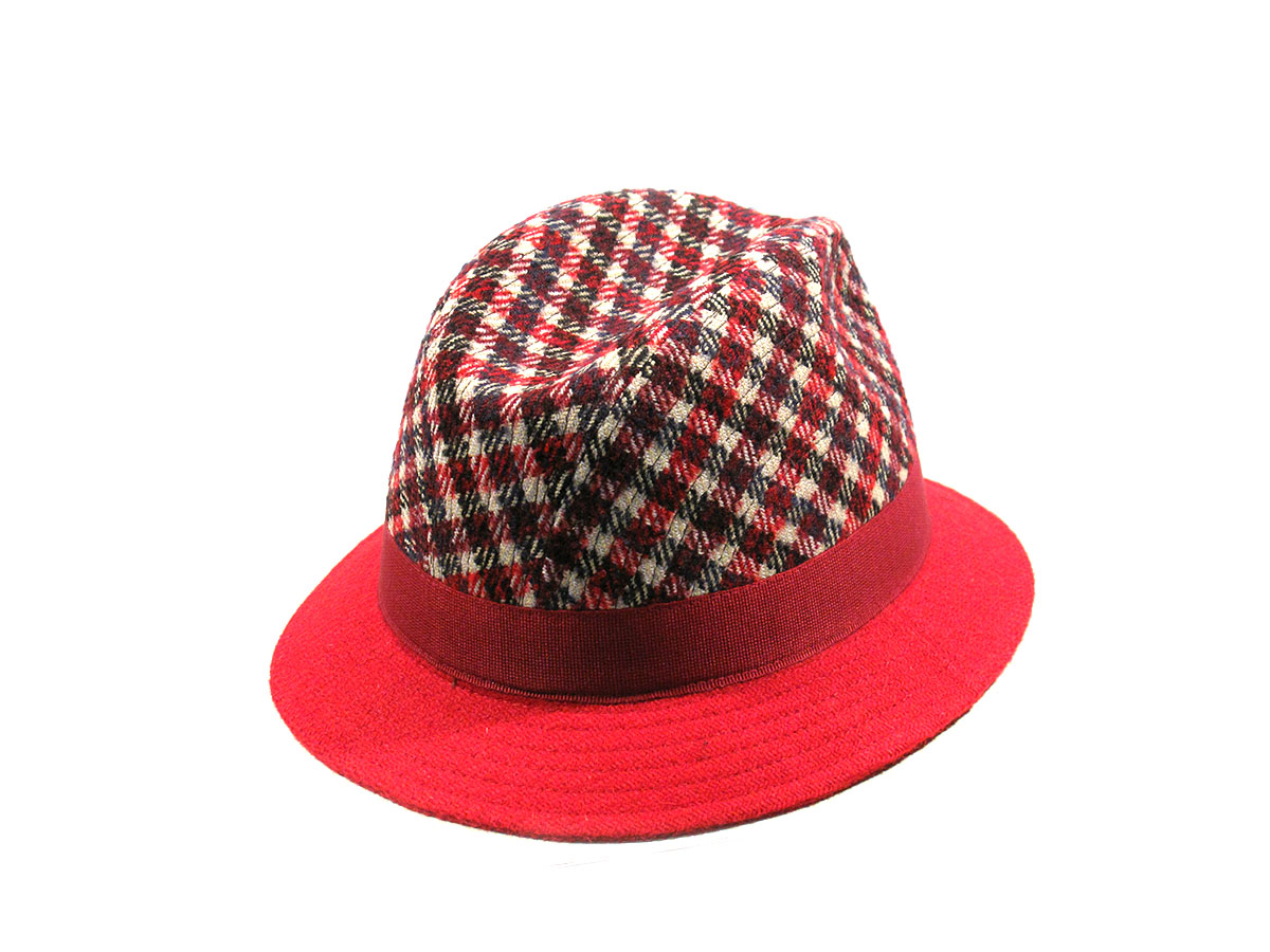 Particolare cappello