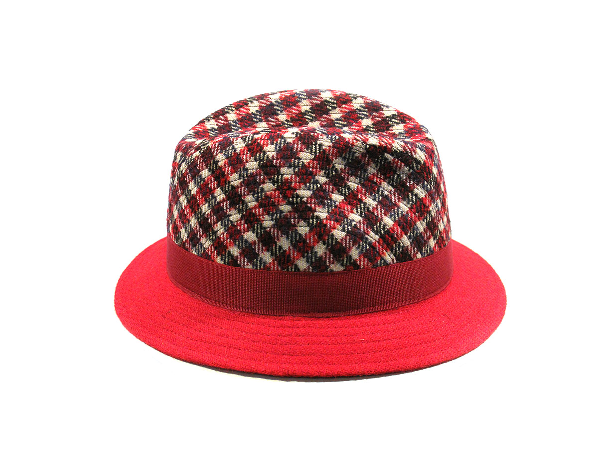 Particolare cappello