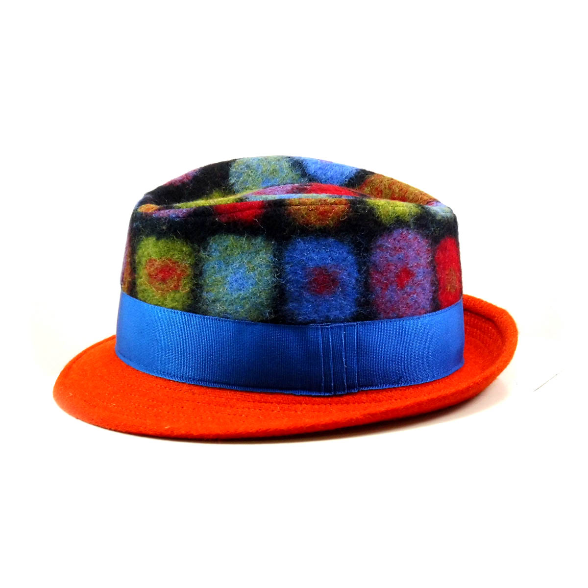 Hat particular