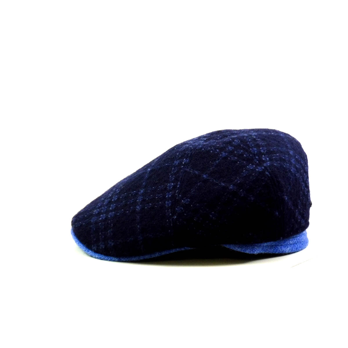 Hat particular
