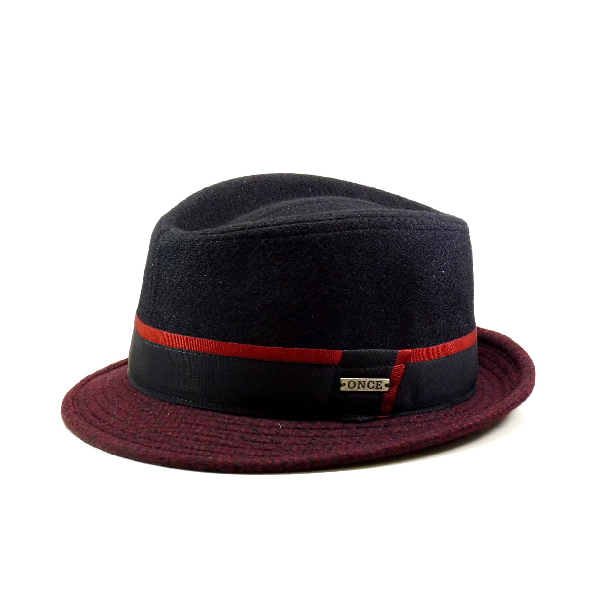 Particolare cappello