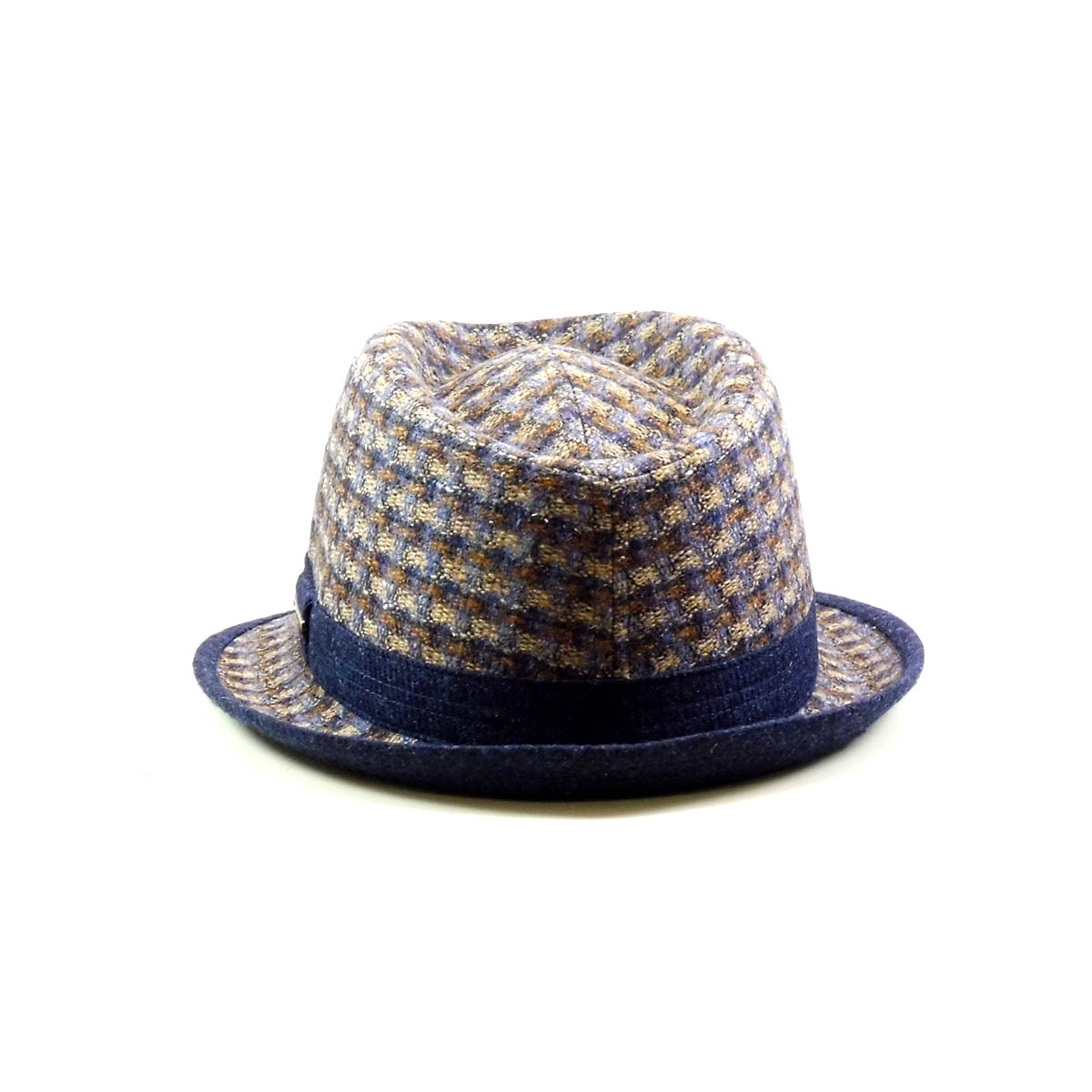 Particolare cappello