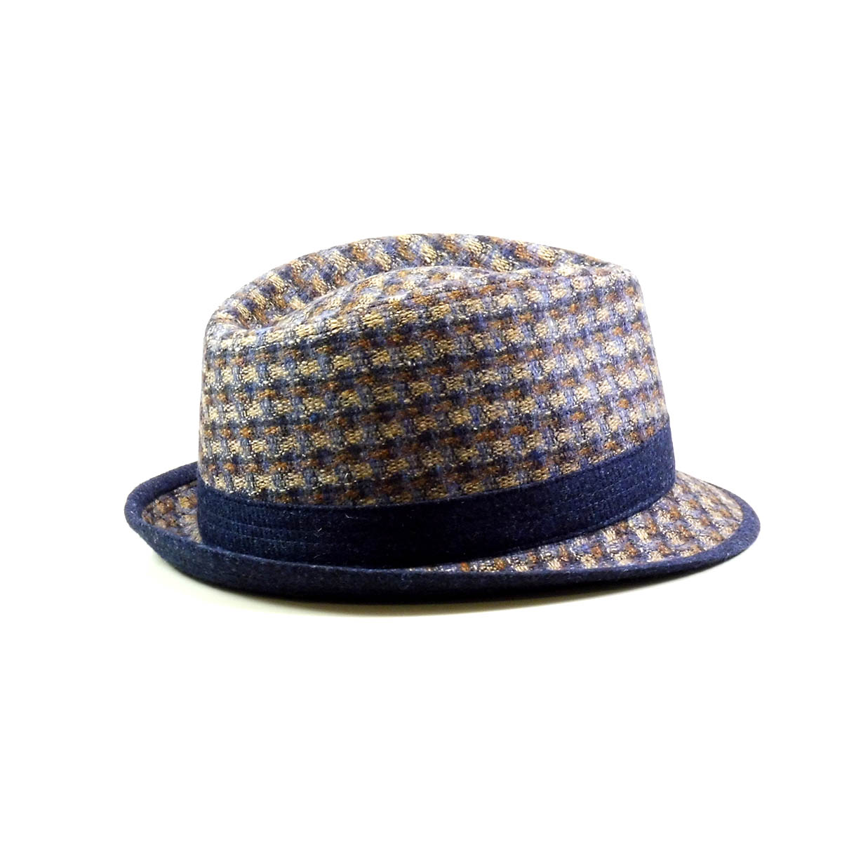 Particolare cappello