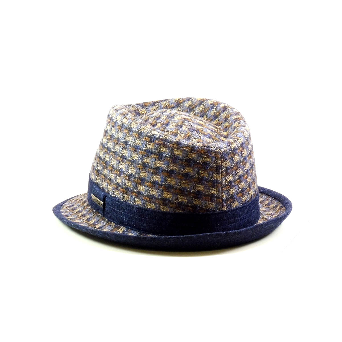 Particolare cappello