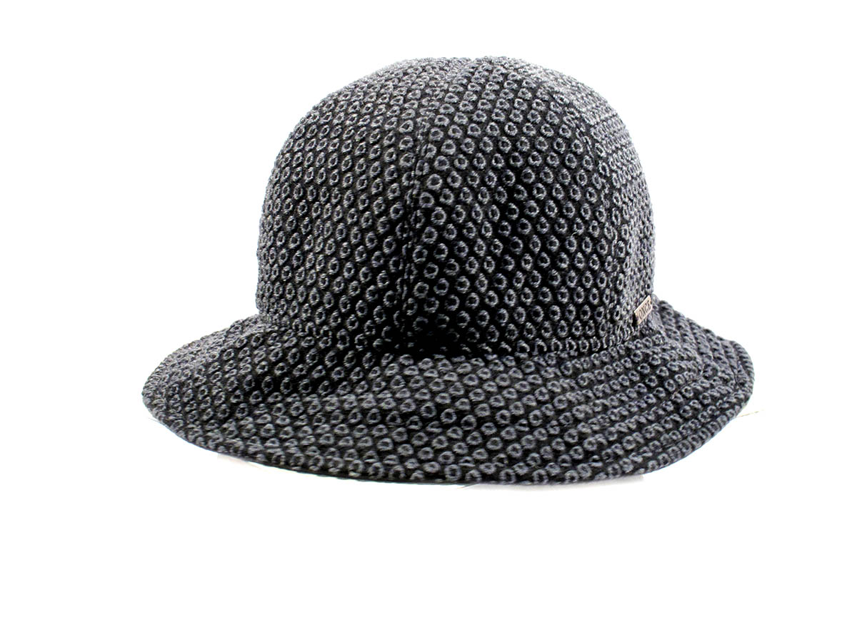 Particolare cappello
